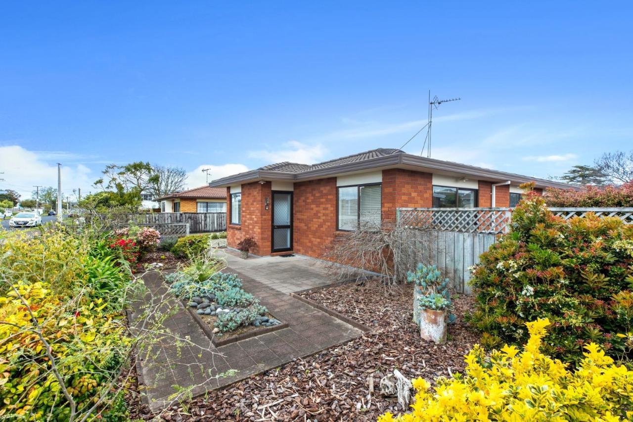 Riviera Casa - Mount Maunganui Holiday Home Extérieur photo