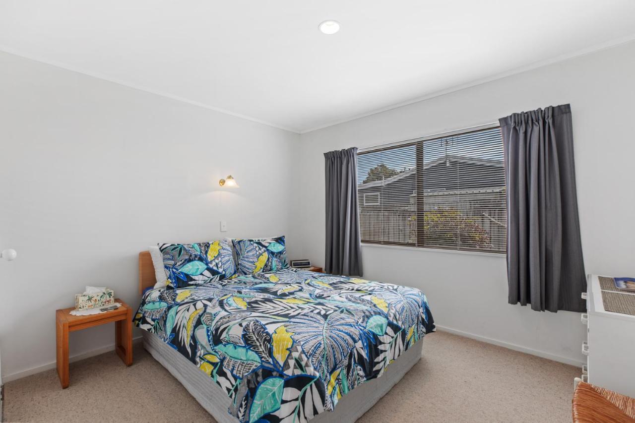 Riviera Casa - Mount Maunganui Holiday Home Extérieur photo